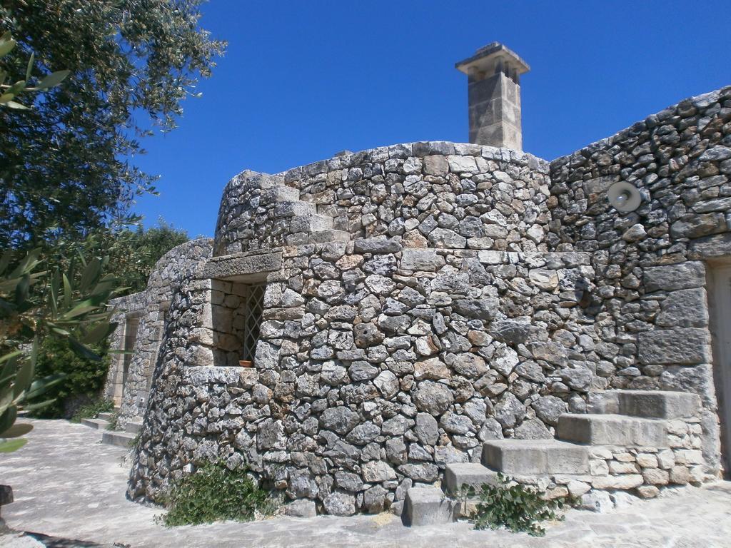 Trullo Villa Giuliana con giardino Posizione panoramica Free wifi Ostuni Camera foto